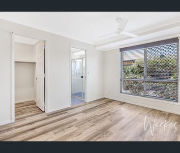 COASTAL GEM JUST STEPS AWAY FROM THE BEACH! - Photo 4