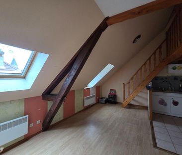 A louer sur la commune de Vailly-sur-Aisne, appartement situé au 2è... - Photo 4