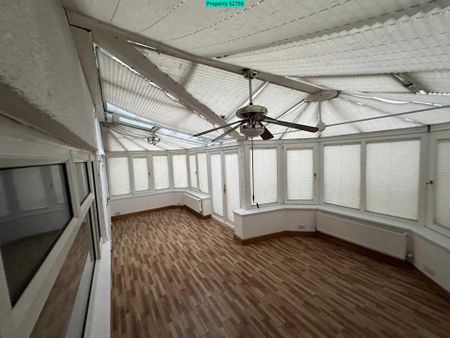 3 bedroom semi-detached house to rent - Photo 3