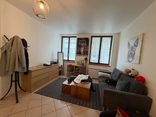 Location Appartement 2 pièces 37m² - Photo 1