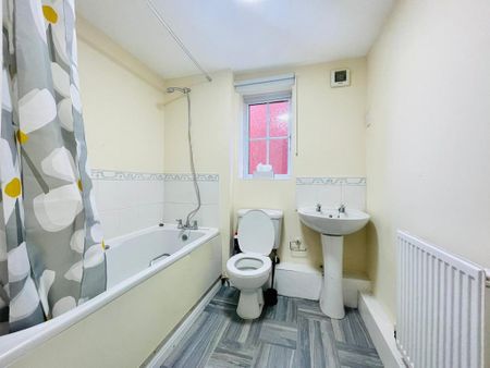 2 bedroom apartment to rent - Photo 3