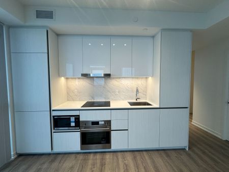 For Lease - 8 Interchange Way Unit# 4612, Vaughan, Ontario - Photo 5