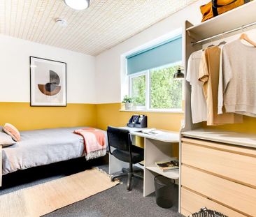 6 bedroom house to rent - Photo 3