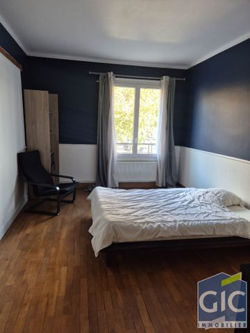 Location Appartement 3 pièces 76m² - Photo 5