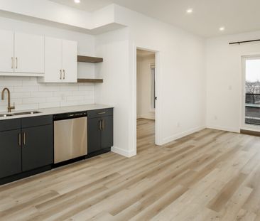 Kingston: Gold Accents – 710 Westminster - Photo 5