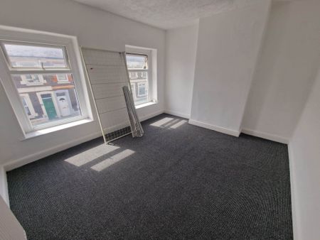 Price £1,200 pcm - Let - Photo 5