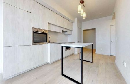 For Lease - 8 Eglinton Avenue Unit# 3212, Toronto, Ontario - Photo 2