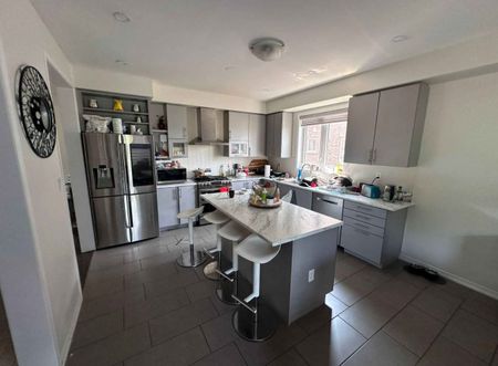 For Lease - 14 Iguana Trail, Brampton, Ontario - Photo 5