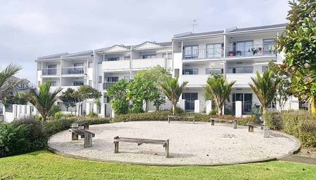 2-Bedroom Apartment in the Heart of Pinehill Ã¢Ãâ¬Ã" Rangitoto College Zone - Photo 3