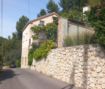 Location Appartement P2 Terrasse et Jardinet rénové(e) Plan-de-cuques - Photo 6