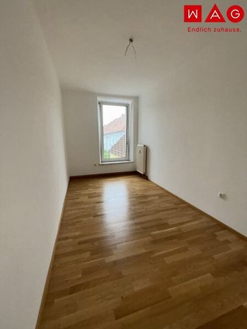 Aktuell in SANIERUNG: Fantastische Wohnatmosphäre wird geboten - inklusive aller Annehmlichkeiten einer zentrumsnahen und ruhigen Grünlage! - Photo 5