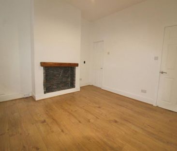 2 Bedroom Terraced To Let - Photo 4