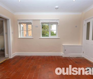 4 bedroom detached house to rent - Photo 3