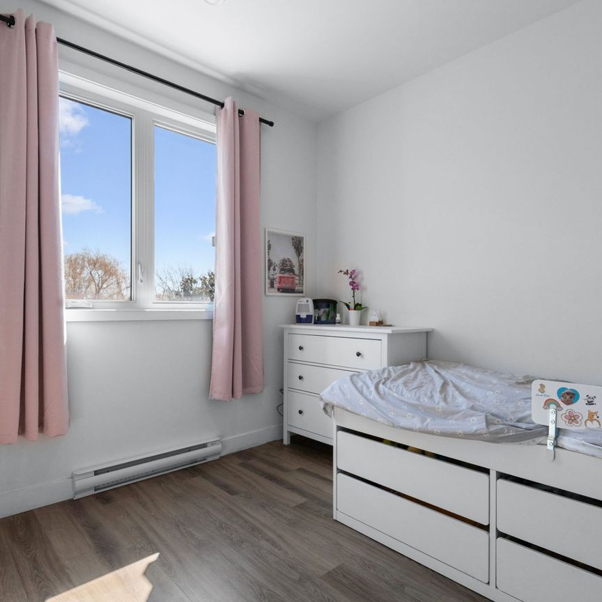 Condo for rent, Delson - Photo 1