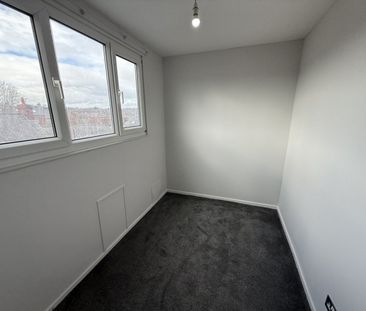 4 bed Terraced - To Let - Photo 1