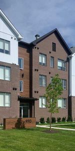 Condo a louer avec internet et stationnement intérieur - Photo 3