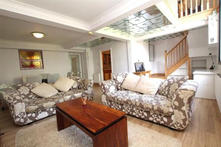 2 bedroom house to rent - Photo 2