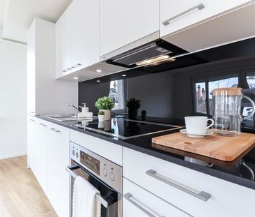 Schöne 2.5 Zimmer-Wohnung am Musical Theater - Foto 1