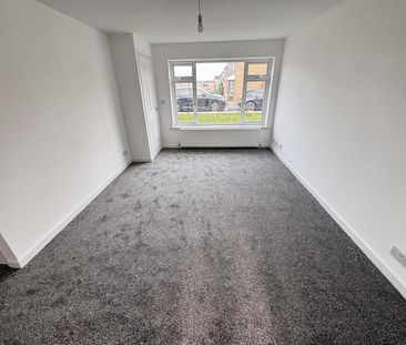 Holland Road, Fens, Hartlepool - Photo 3