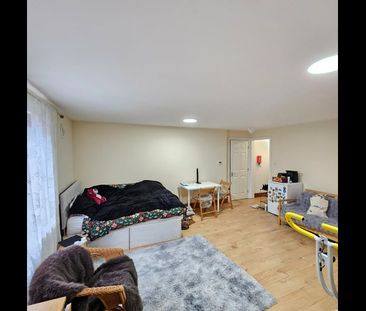 Studio Flat, London, NW11 - Photo 3