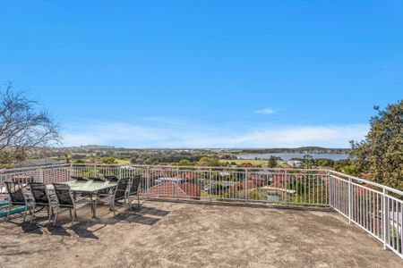 2/5 Vermont Road, Warrawong NSW 2502, Warrawong - Photo 3