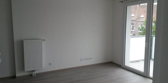 Location Appartement 2 pièces 42m² CROIX 59170 - Photo 2