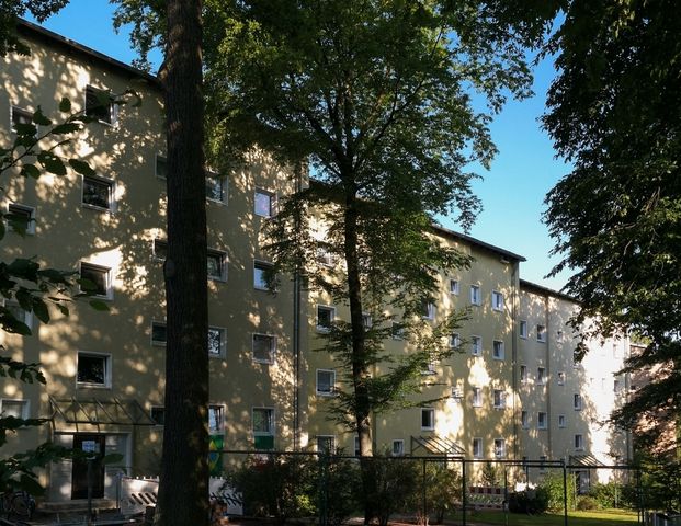 Hell, modern, gemütlich – 2-Zimmer-Wohnung mit Blick ins Grüne - Photo 1