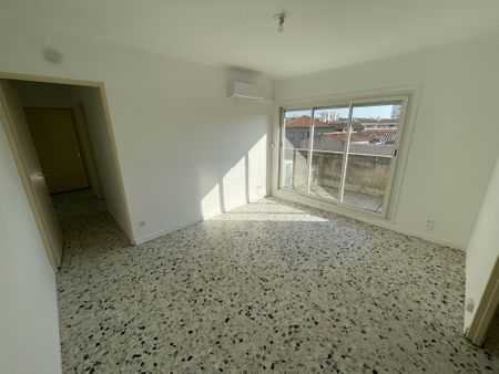 Appartement 53.43 m² - 3 Pièces - Nîmes (30000) - Photo 4