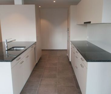 Grosszügige und helle Wohnung - Photo 5