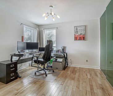 SUPERBE CONDO 4½ A LOUER - Photo 4