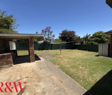 “FAMILY HOME IN BRADBURY !!” - Photo 6