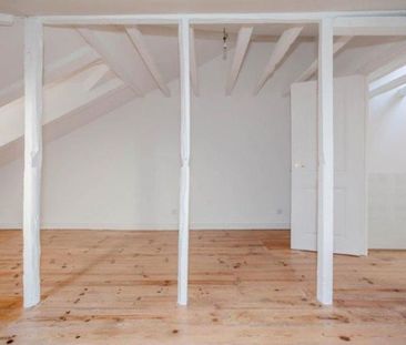 2 room luxury Apartment for rent in Estoril, Cascais, Lisbon - Photo 4