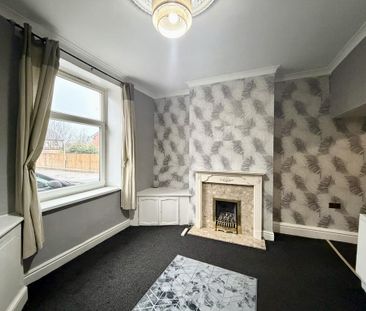 3 bedroom terraced house to rent - Photo 2