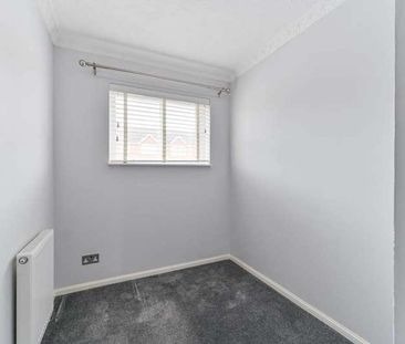 Philips Close, Carshalton, SM5 - Photo 5