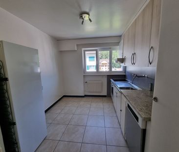 Appartement de 4 pièces avec balcon et ascenseur - Photo 1