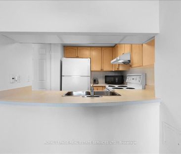 For Lease - 8 Hillcrest Avenue Unit# 1909, Toronto, Ontario - Photo 5