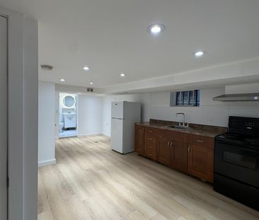 For Lease - 858 Manning Avenue Unit# BSMT, Toronto, Ontario - Photo 2