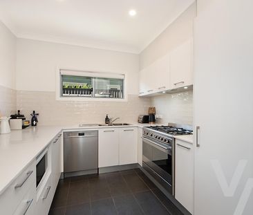 2/25 Queens Road, New Lambton NSW 2305 - House For Rent | Domain - Photo 2