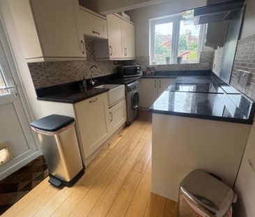Priory Road - Photo 5