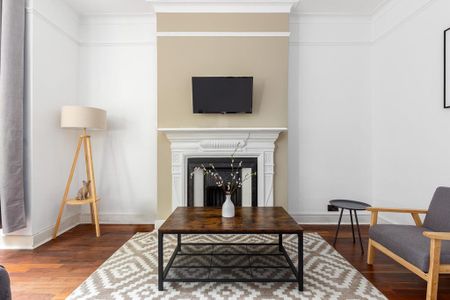 2 bedroom flat to rent - Photo 4