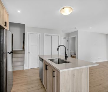 For Lease - 1405 Creekway Private, Kanata, Ontario - Photo 4