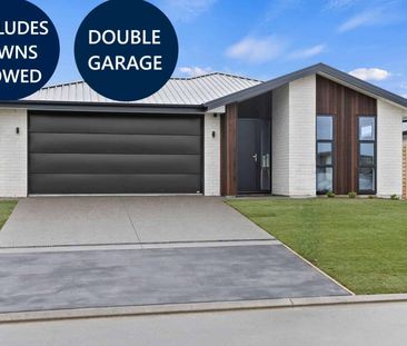 ROLLESTON - STYLISH 3 BEDROOM HOME, DOUBLE GARAGE, LARGE SECTION - Photo 1