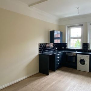 John Street - Photo 2