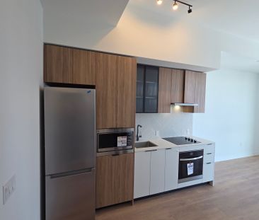 For Lease - 1037 The Queensway N/A Unit# 801, Toronto, Ontario - Photo 3
