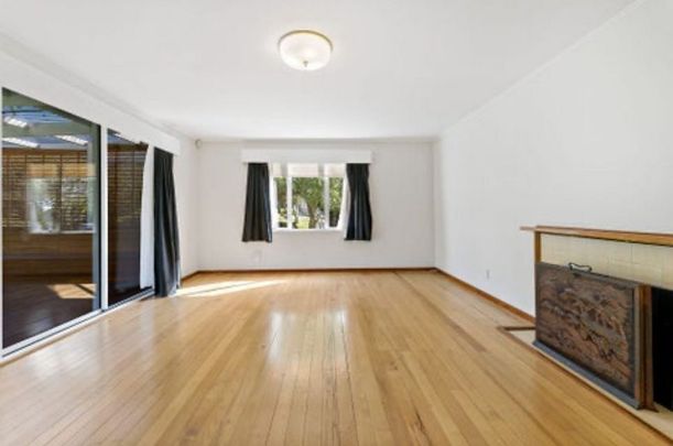 1 Te Koa Road, Panmure – $700 per week - Photo 1