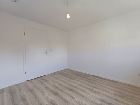 4-Zimmer-Wohnung mit Balkon - Photo 2