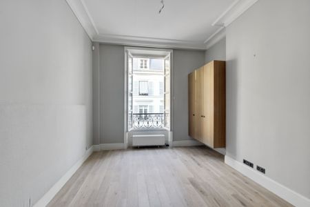 Location Appartement Paris 7 8 Pièces 396 m² - Photo 3