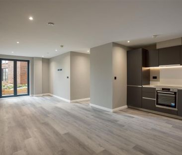 3 bedroom apartment to rent - Photo 2