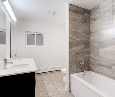 For Lease - 152 Sanford Avenue Unit# MAIN, Hamilton, Ontario - Photo 6