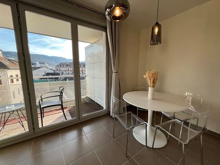 Location appartement 4 pièces, 78.18m², Annecy - Photo 3